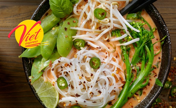 Скидка на Скидка до 50% на всё меню кухни и напитки в ресторанах вьетнамской кухни Viet Express
