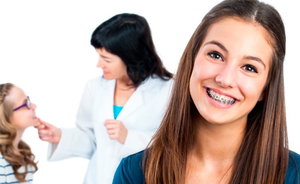 Скидка на Ваша улыбка станет идеальной! Брекеты с установкой и последующим курсом лечения в клинике «НОВОСТОМ» со скидкой до 75%!