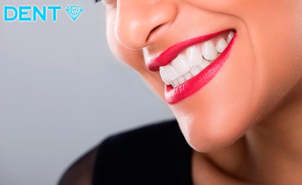 Скидка на Стоматологические услуги в клинике Dent: УЗ-чистка зубов, удаление пигментированного налета при помощи AirFlow и экспресс-отбеливание Amazing-White. Скидка до 90%