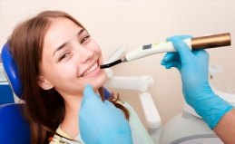Чистка, отбеливание и лечение зубов
