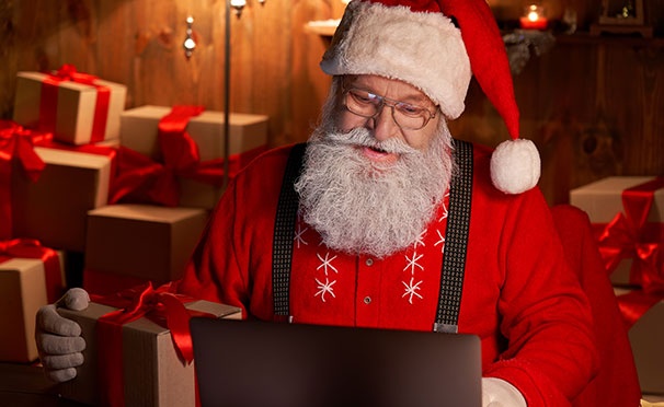 Скидка на Скидка 79% на именное видеопоздравление от Деда Мороза для детей любого возраста от компании Morozko-video