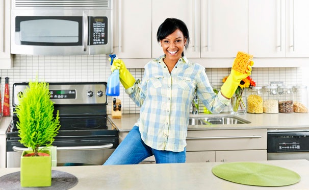 Скидка на Комплексная или генеральная уборка квартир и коттеджей, мытье окон от компании «Чистый дом» со скидкой до 61%