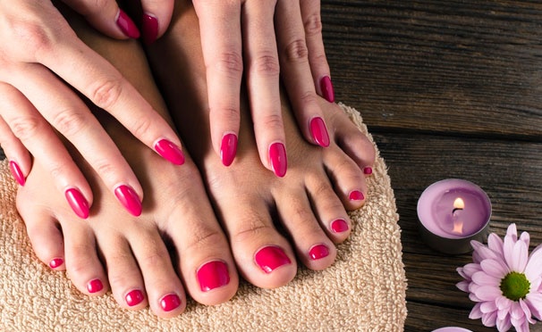 Скидка на Маникюр и педикюр в технике на выбор с покрытием Shellac или IBX System в салоне красоты «Татьяна». Скидка до 68%