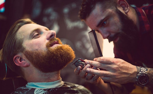 Скидка на Моделирование бороды, мужская стрижка на выбор, а также комплекс «Папа + сын» в барбершопе Stop со скидкой 50%
