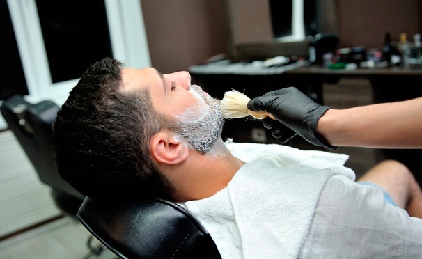 Скидка на Услуги барбершопа Barber Lab: мужская или детская стрижка, укладка, моделирование бороды и усов, коррекция и окрашивание бровей! Скидка до 70%