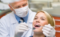 Лечение и чистка зубов