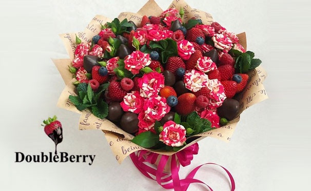 Скидка на Красивые и вкусные букеты из клубники, ежевики, смородины и других ягод от интернет-магазина Double Berry. Скидка до 50%
