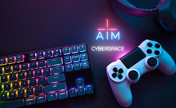 Скидка на От 1 до 3 часов игры в PlayStation 5 или на ПК Gamer в общем зале компьютерного клуба AIM cyberspace. Скидка до 54%