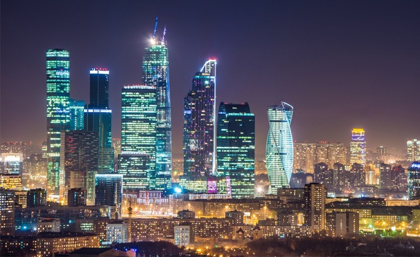 Скидка на Билет для двоих на самый высокий каток в мире на крыше башни «Око» в «Москва-Сити». Скидка 54%
