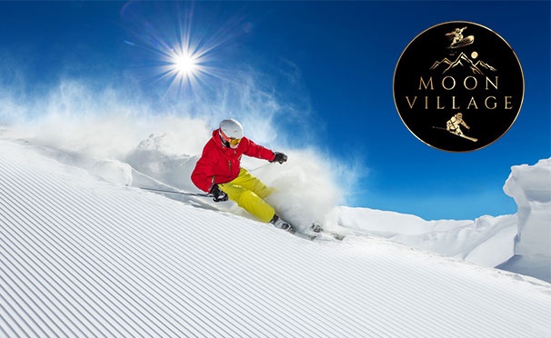 Скидка на Целый день развлечений с безлимитным ски-пассом и прокатом спортивного инвентаря на горнолыжном курорте Moon Village Club. Скидка 50%