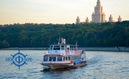 Прогулка на теплоходе по Москве-реке