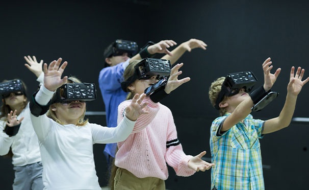 Скидка на Проведение праздника с VR-играми и банкетом в клубе виртуальной реальности Global VR на «Южной». Скидка 50%